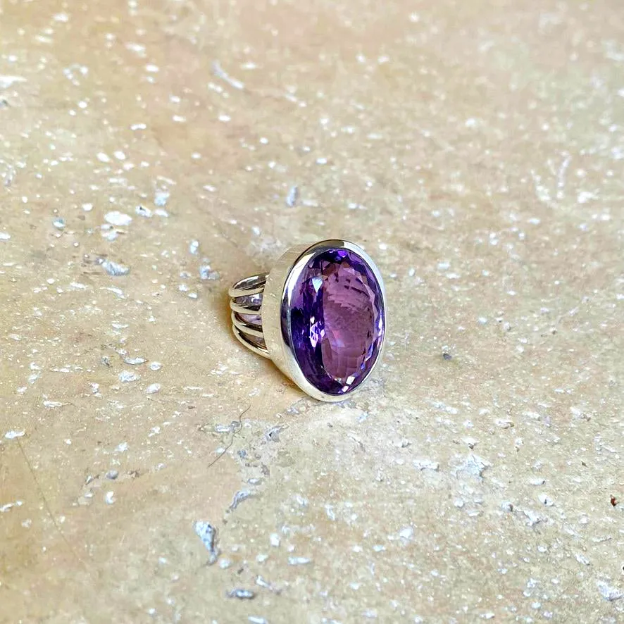 Amethyst Ring - Lila