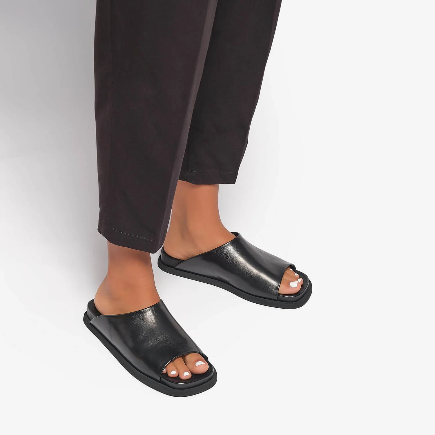 Black women's leather slider sandal