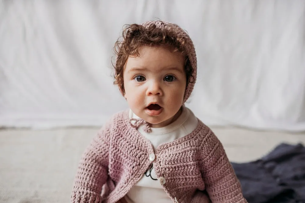 Layette bud bonnet