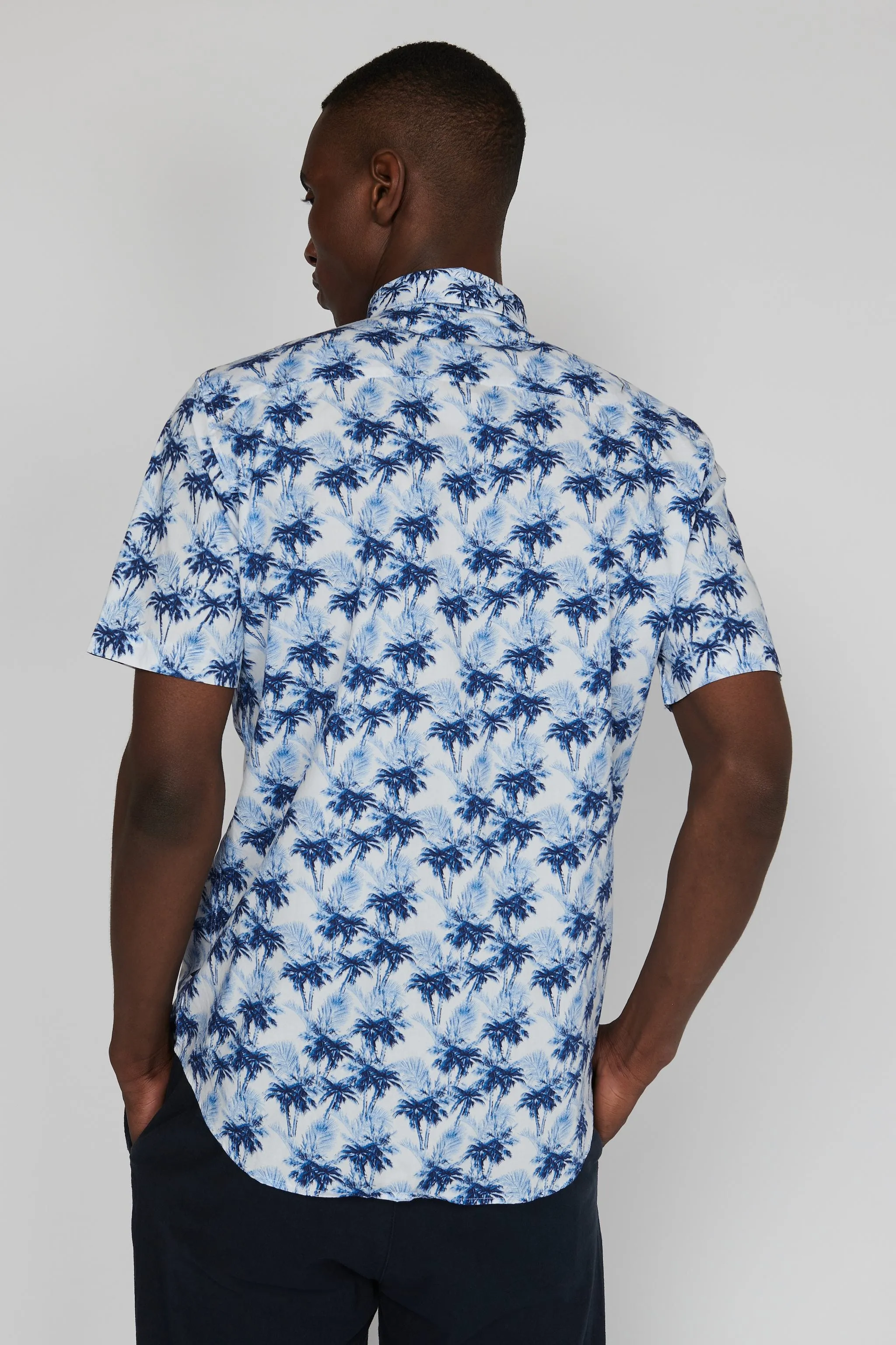 Matinique Palm Print Shirt White