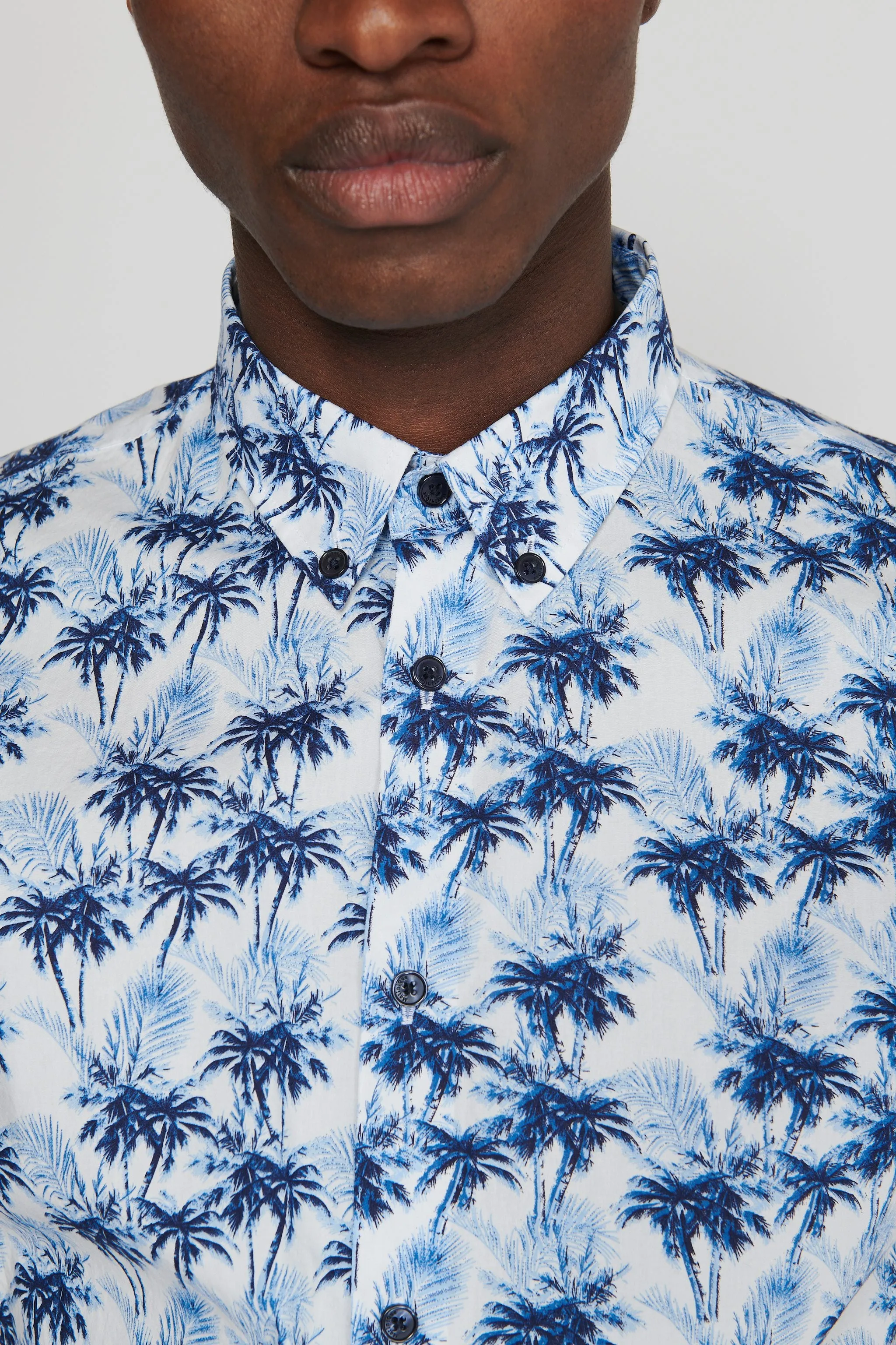 Matinique Palm Print Shirt White