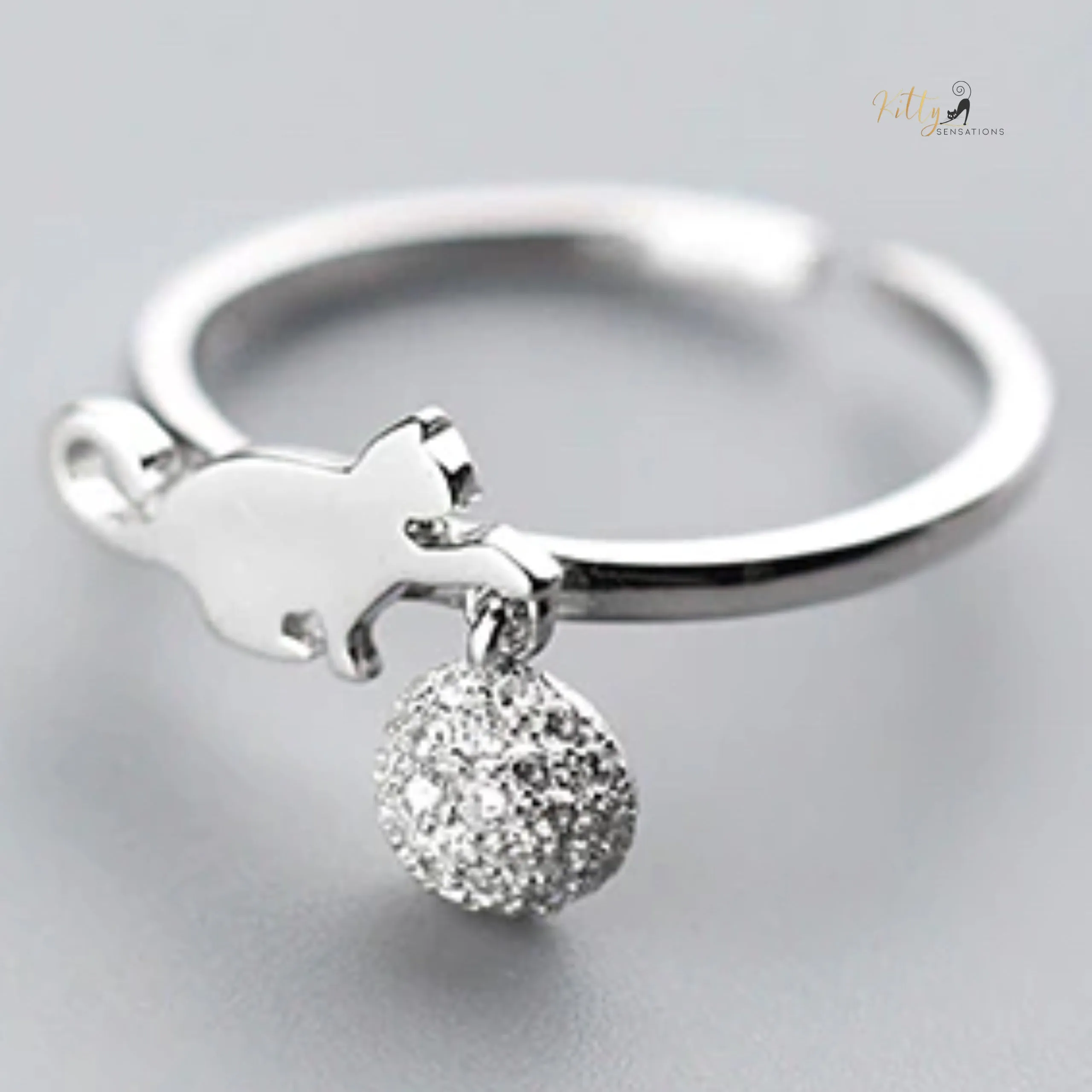 Playful Cat Ring in Solid 924 Sterling Silver - Adjustable