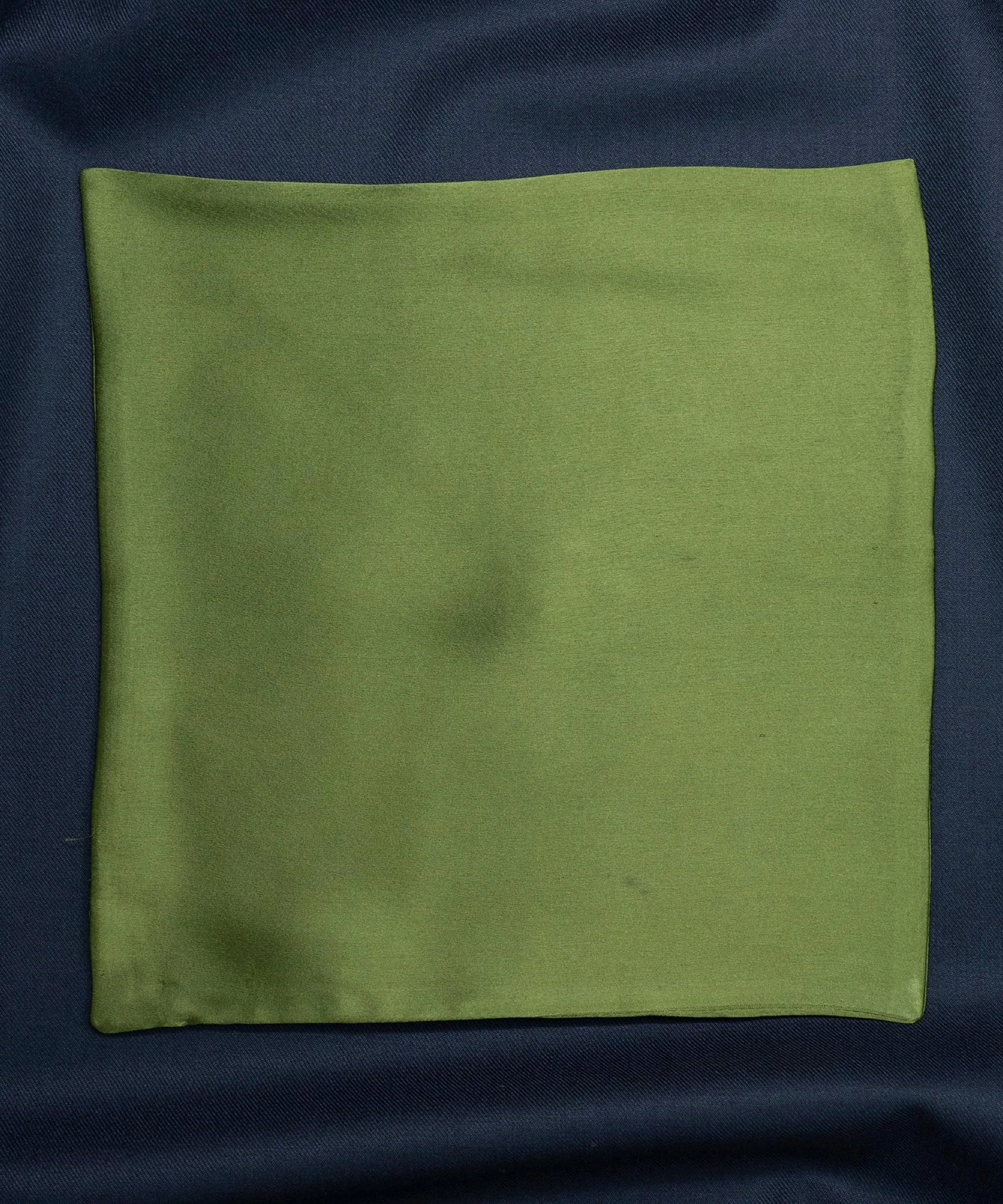 Sun & Sand Solid Green Pocket Square