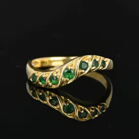 Vintage 14K Gold Wave Emerald Ring Band